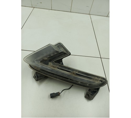 Фара дневного ходового огня левая