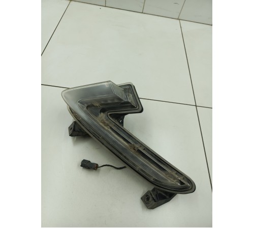 Фара дневного ходового огня левая