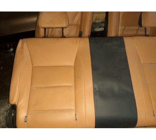 Задний ряд сидений