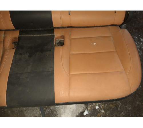 Задний ряд сидений