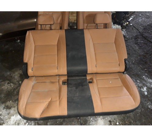 Задний ряд сидений