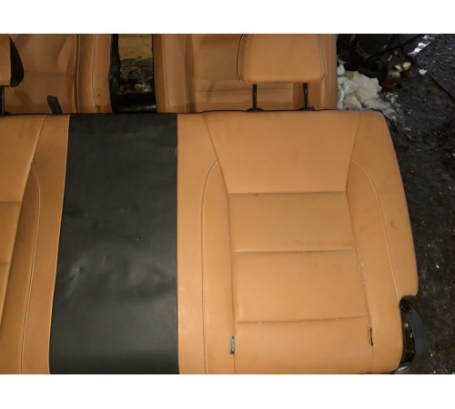 Задний ряд сидений