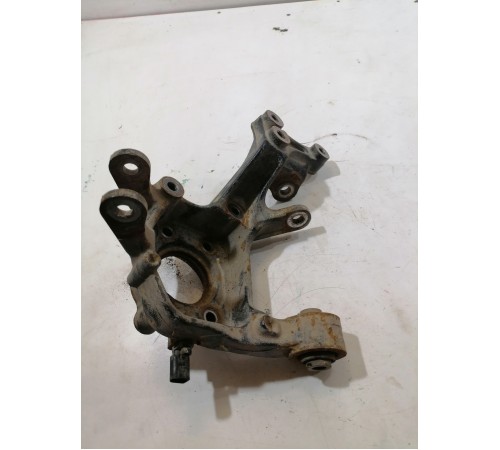 Кулак подвески задний левый, цапфа