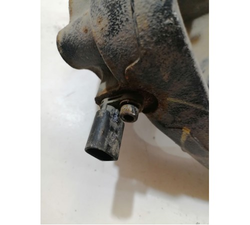 Кулак подвески задний левый, цапфа