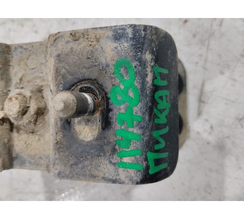 Кронштейн (крепление) коробки передач