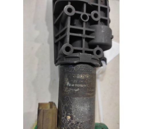 Механизм (привод) подъема крышки багажника правый