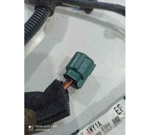 Электропроводка двери (задняя левая)