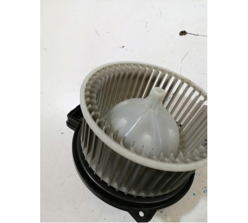 Моторчик отопителя печки