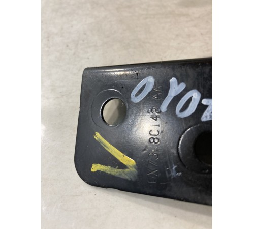 Кронштейн звукового сигнала(левый)