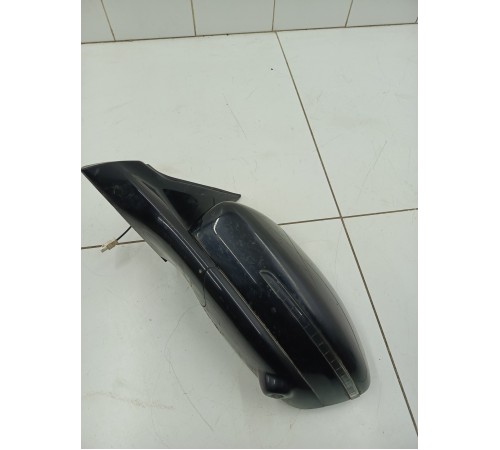 Зеркало левое