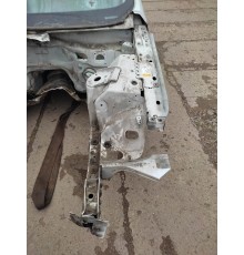 Лонжерон (передний, левый)