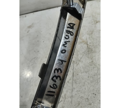 Молдинг решётки радиатора