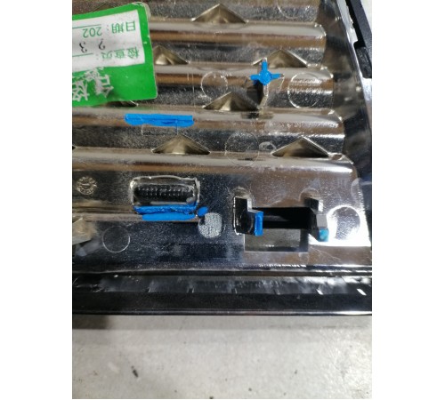 Накладка кузова декоративная передняя левая