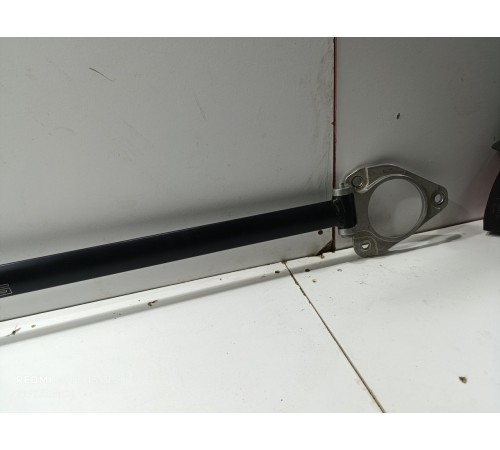 Распорка передних стоек