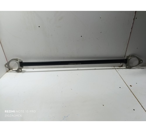 Распорка передних стоек