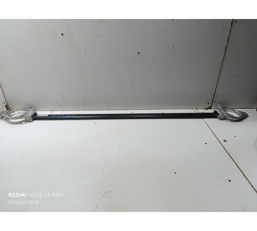 Распорка передних стоек