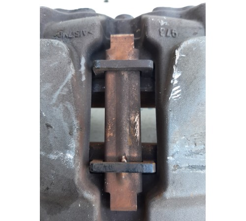 Суппорт(передний левый)