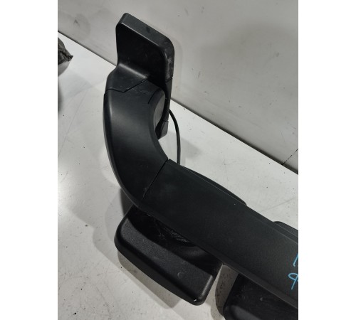 Зеркало заднего вида боковое левое