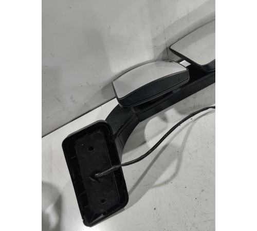 Зеркало заднего вида боковое левое