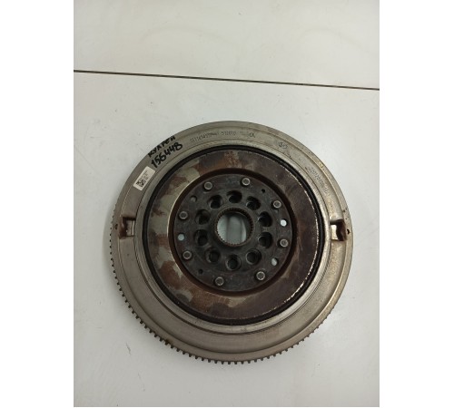 Маховик двигателя