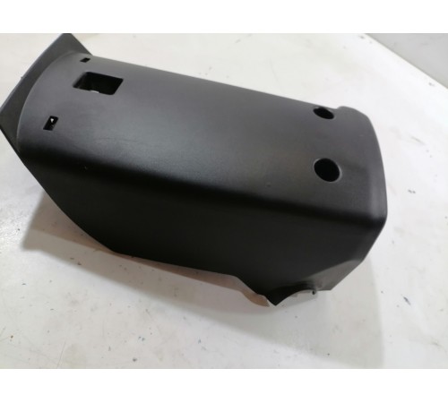 Кожух рулевой колонки нижний