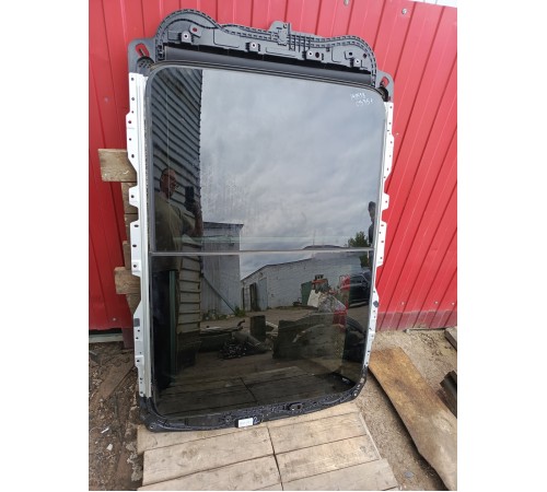 Люк крыши (панорама)