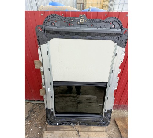 Люк крыши (панорама)