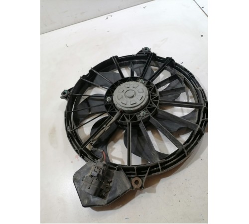 Вентилятор охлаждения радиатора