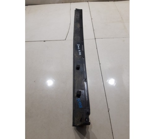 Уплотнитель двери(передний левый)