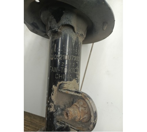 Амортизатор передний правый