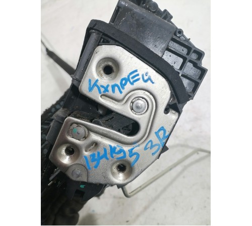 Замок двери задний правый