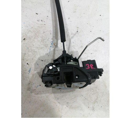 Замок двери задний правый