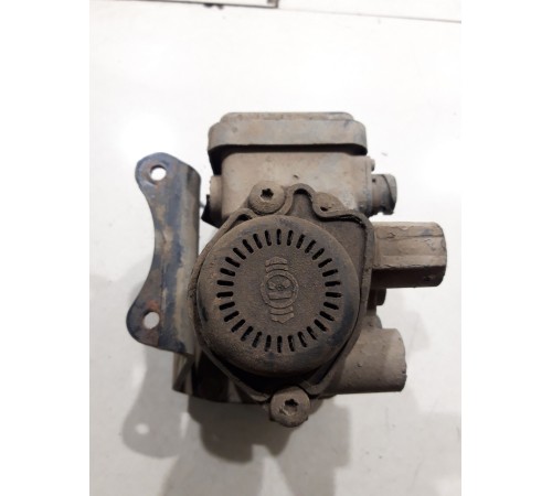 Кран управления тормозами прицепа (модулятор EBS)