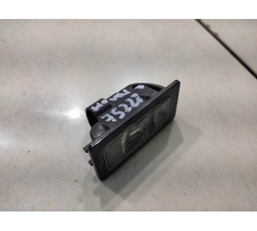 Плафон подсветки номера (задний)