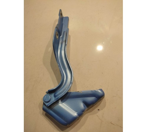 Петля капота (левая)