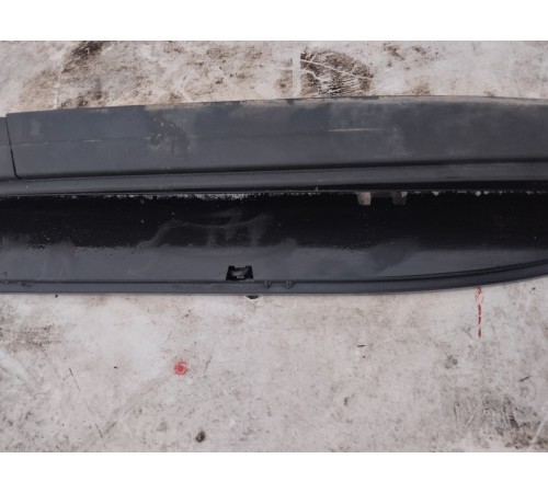 Подножка порога левая