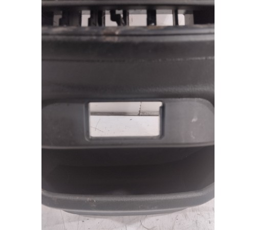 Накладка центральной консоли задняя