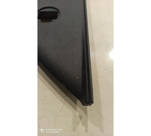 Накладка торпедо боковая(правая)