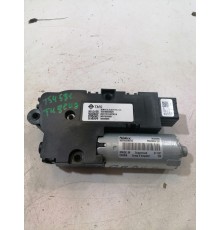 Моторчик люка крыши передний