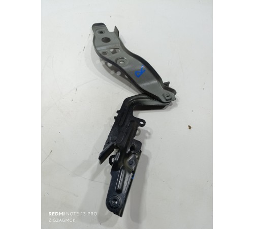 Петля капота правая