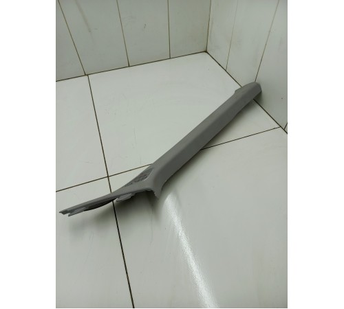 Обшивка стойки лобового стекла правая