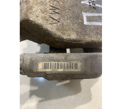 Суппорт(передний левый)