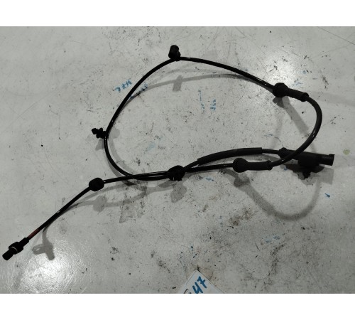 Датчик ABS  передний правый