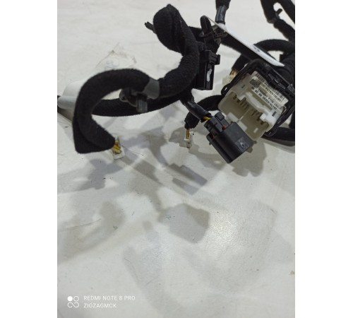 Электропроводка обшивки двери(задняя правая)