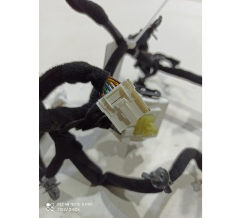 Электропроводка обшивки двери(задняя правая)