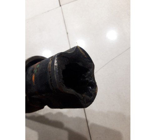 Полуось промежуточная (привод) правая