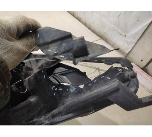 Фара (передняя,левая)