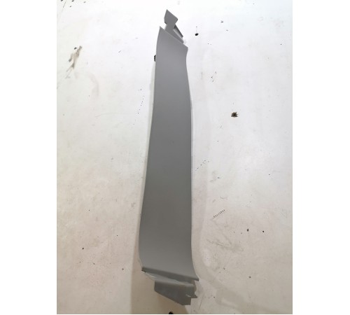 Накладка потолка левая задняя