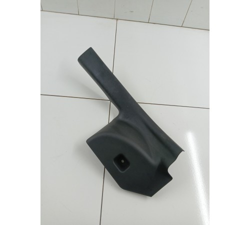 Накладка салона задняя правая