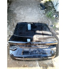 Крышка багажника со стеклом